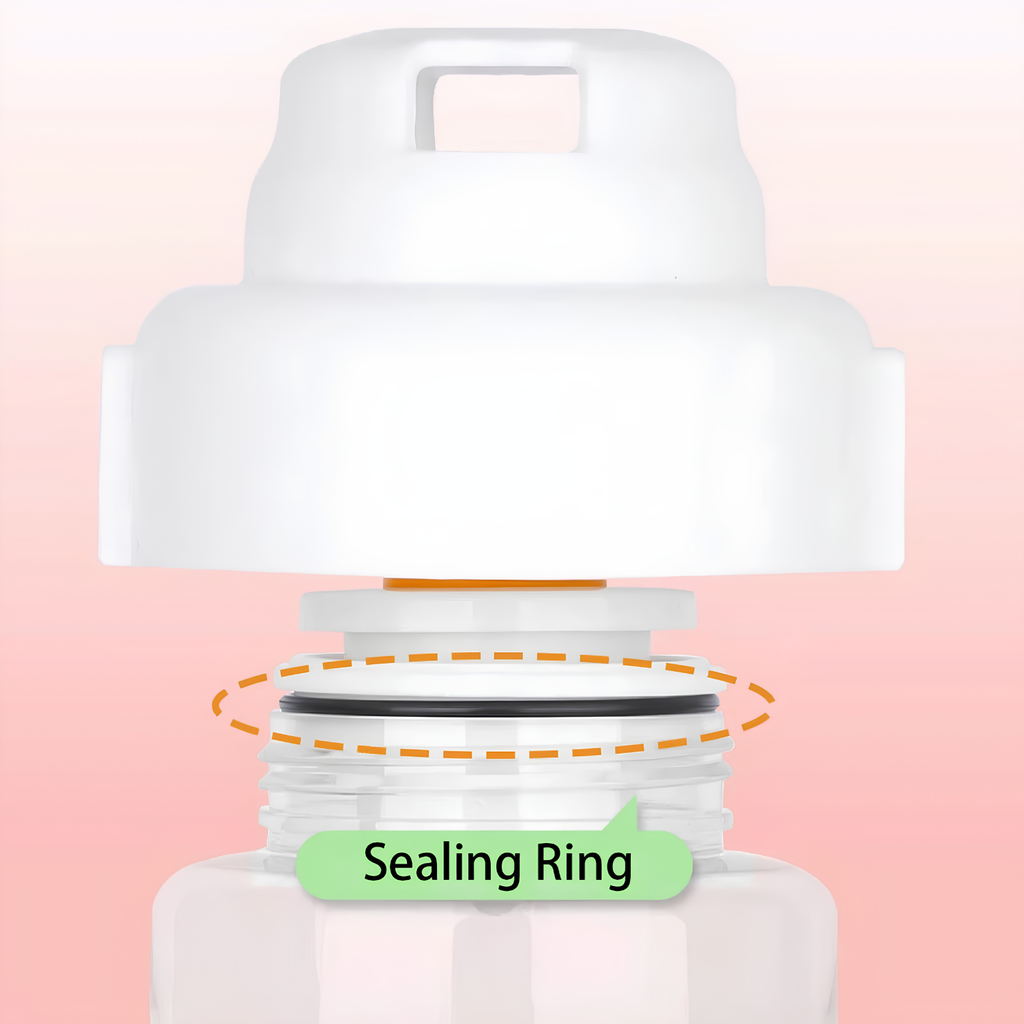 Close-up of the leak-proof silicone sealing ring under the lid of the portable dog water bottle